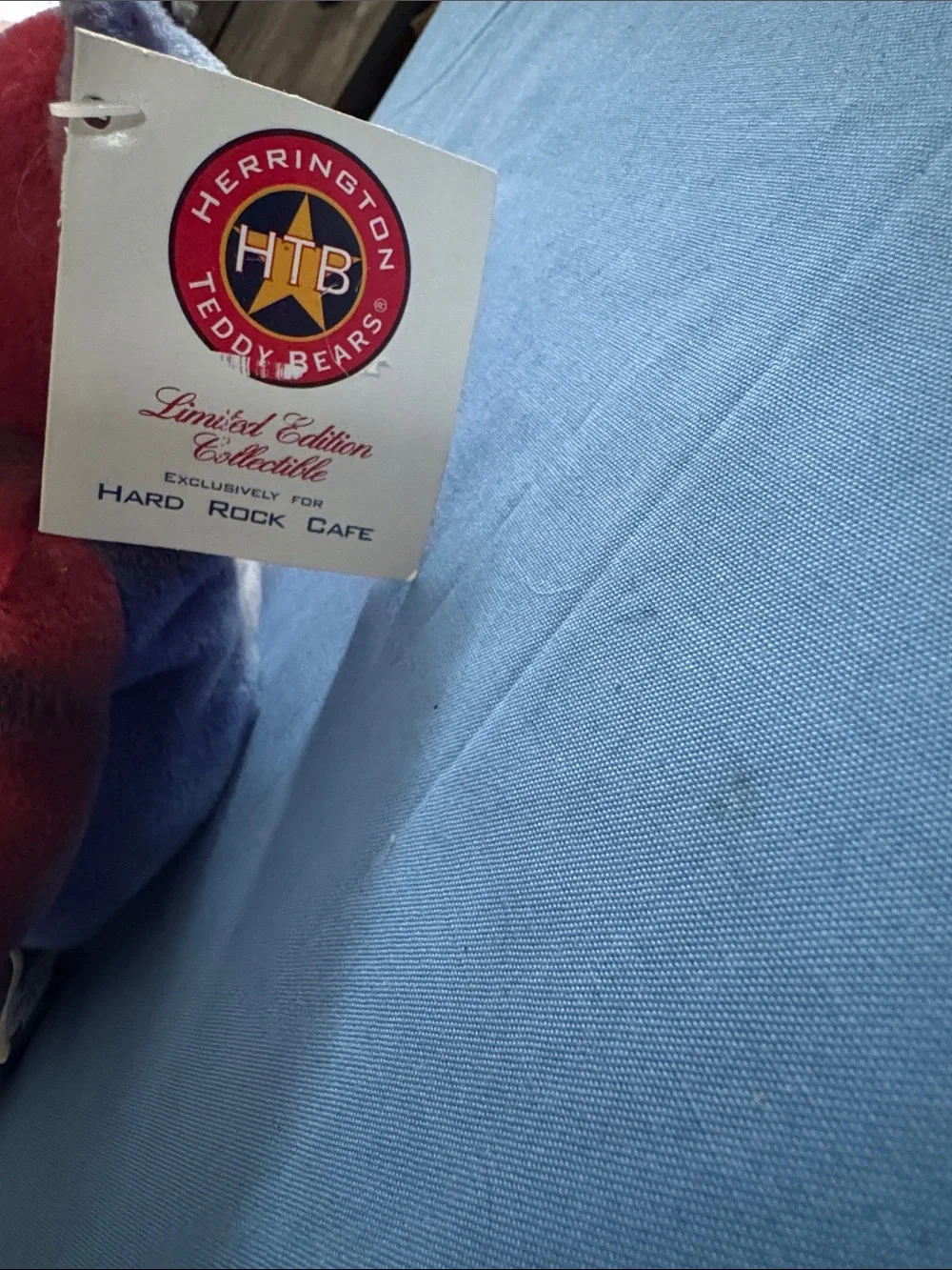 Hard Rock Cafe Red Blue Purple White Tie-Dye Bahrain Plush Bear Limited